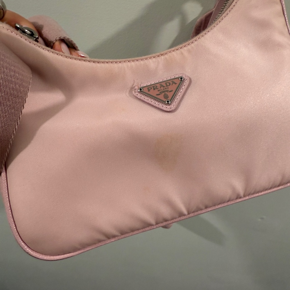 Prada Pink Nylon Re-edition - Picture 2 of 4